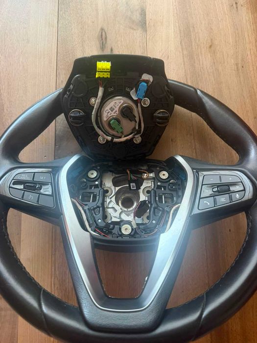 Volan BMW seria 5 G30 CU AIRBAG