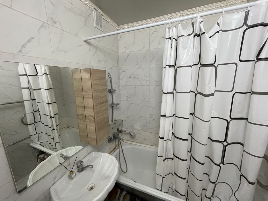 Продается 2шка на Бульваре Гагарина