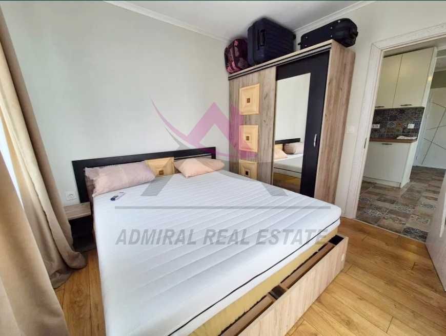 Дава се под наем Двустаен апартамент в Варна, Кайсиева градина - 58 кв.м за 448.8 € - Снимка #2