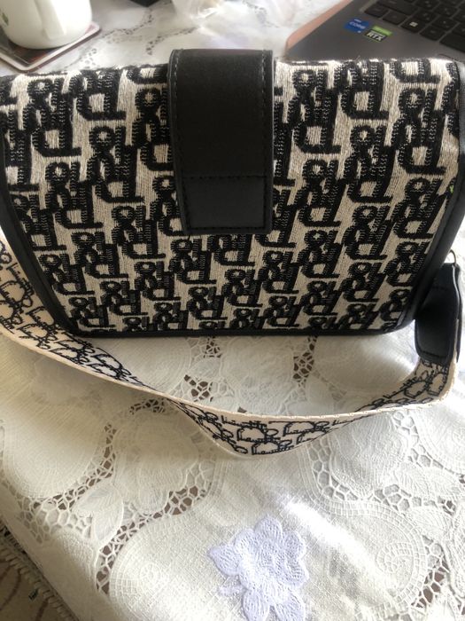 Сумка с ремнем