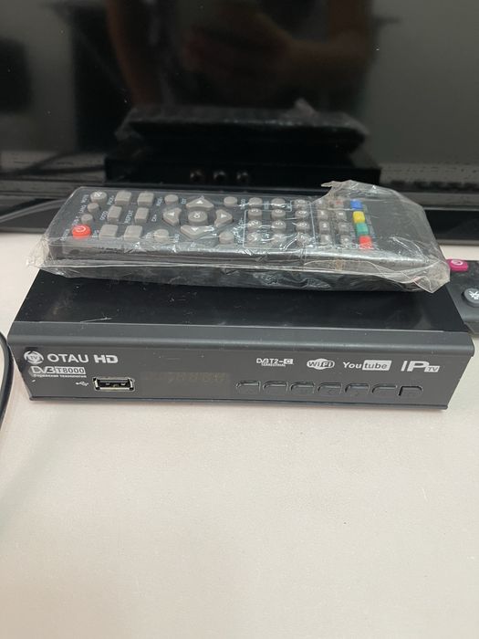 Продам телевизор TCL + OTAU TV в подарок