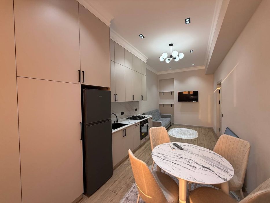 Продается 2/7/13 48м2 в ЖК Aviasozlar plaza, ор-р: рынок Кадышева