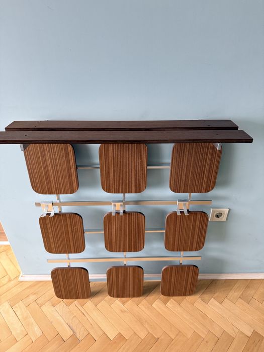 Стенна закачалка / 70-те