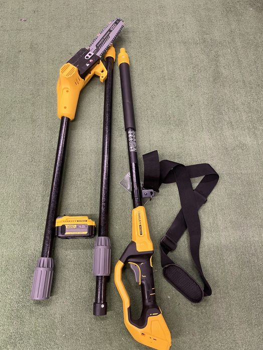 Fierastrau electric Stanley Fatmax cu acumulator 4 Ah