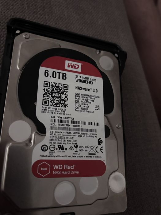 сетевое хранилище Synology DS218+ с жесткими дисками на 10TB