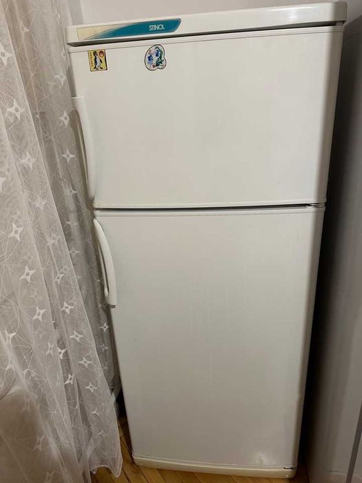 холодильник STINOL