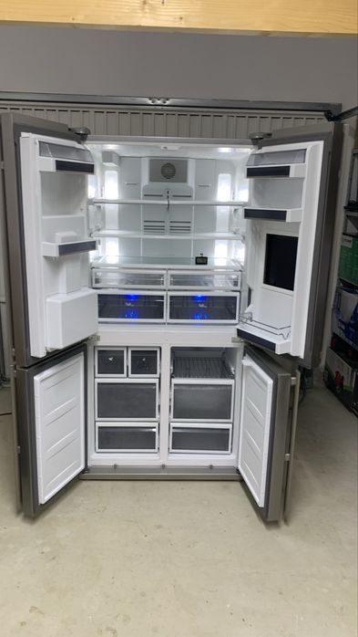 Frigider Side by Side cu patru uși