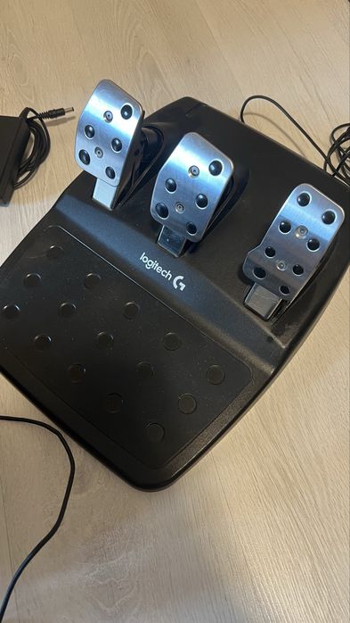Volan Logitech G29