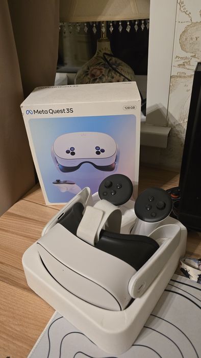 Meta quest 3S,идеальное состояние