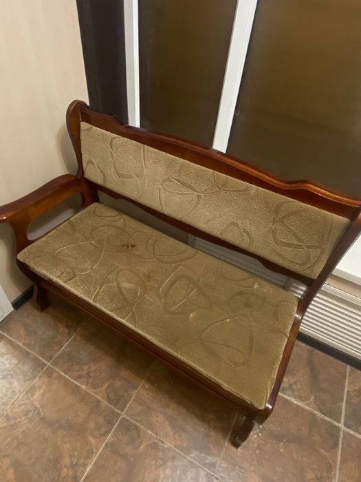 Продам уголок на кухню