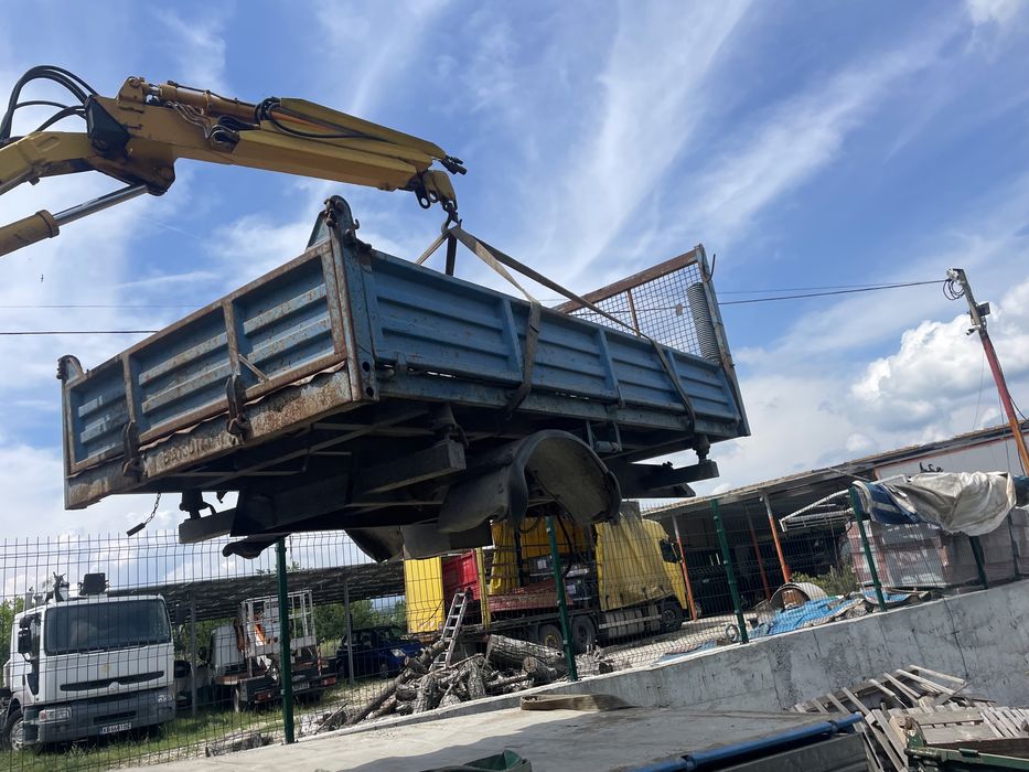 Самосвален кош за nissan cabstar размери