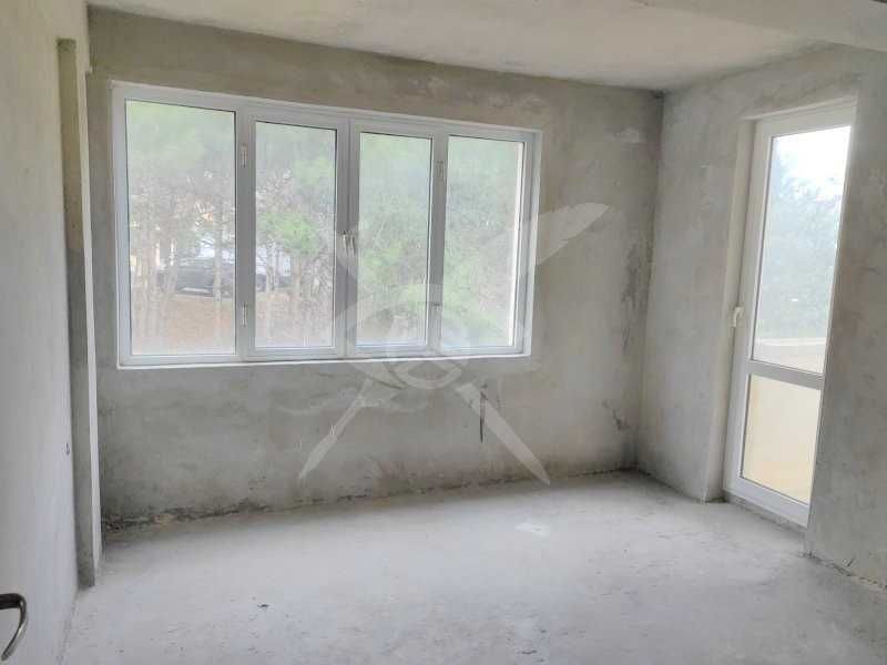 Продава се Етаж от къща в Свети Влас - 235 кв.м за 852 €/кв.м - Снимка #3