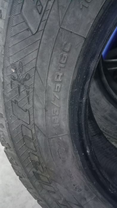 Продам резину на газель шипованные бу