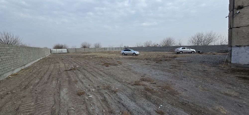 Куйчирчикский район, база, 59 соток, 900м2 ангар, ориентир Аккурган