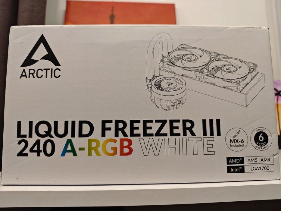 Водно охлаждане Arctic Liquid Freezer III Pro 240 A-RGB, White