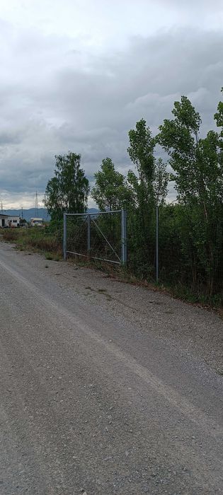 Продава се Парцел в София, Център - 4926 кв.м за 95 €/кв.м - Снимка #7