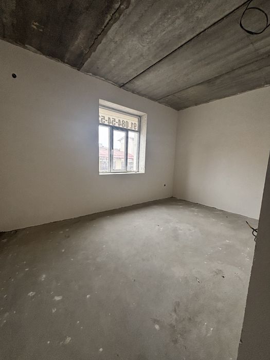 2 xonali uy sotiladi 68kv +podval68