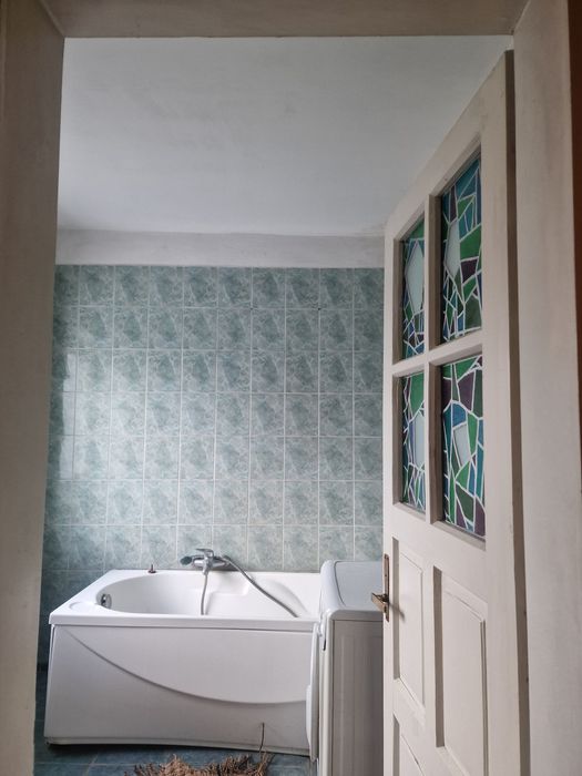 Inchiriez vila la muncitori 6...10 persoane