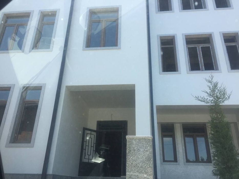 Уй сотилади янги курилган