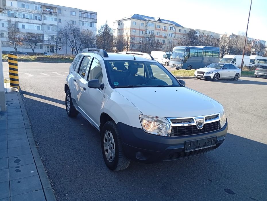 Vând Duster 1.6 benzina