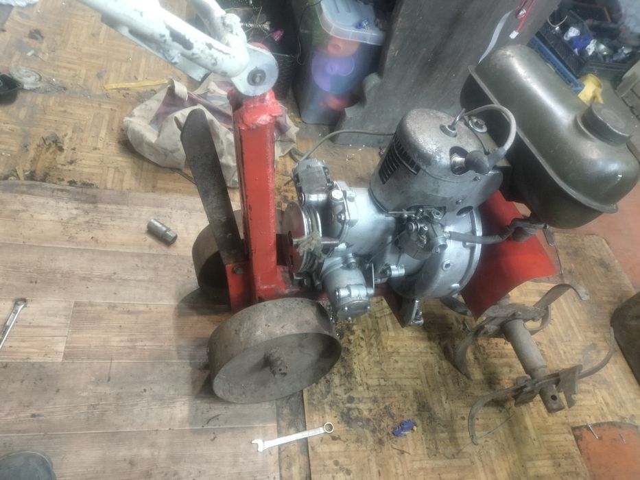 Срочно продам культиватор