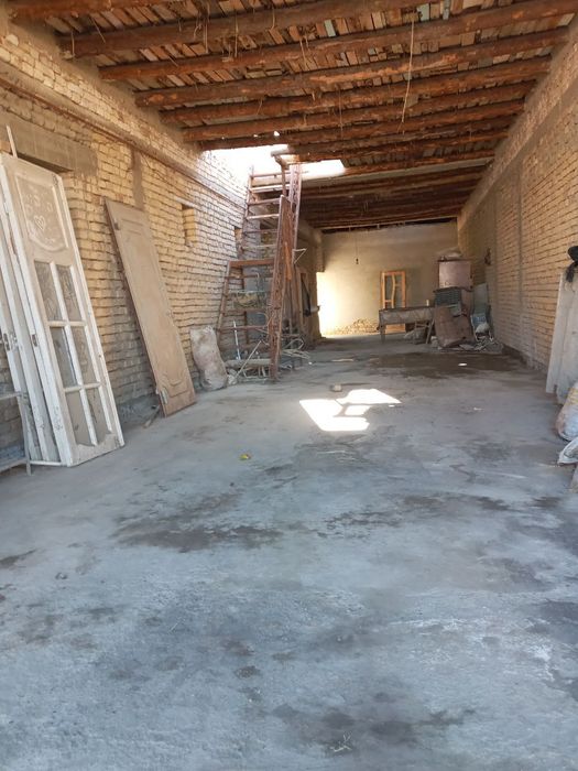 Участок сотилади