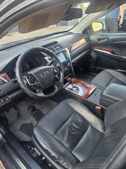 Toyota CAMRY 2012