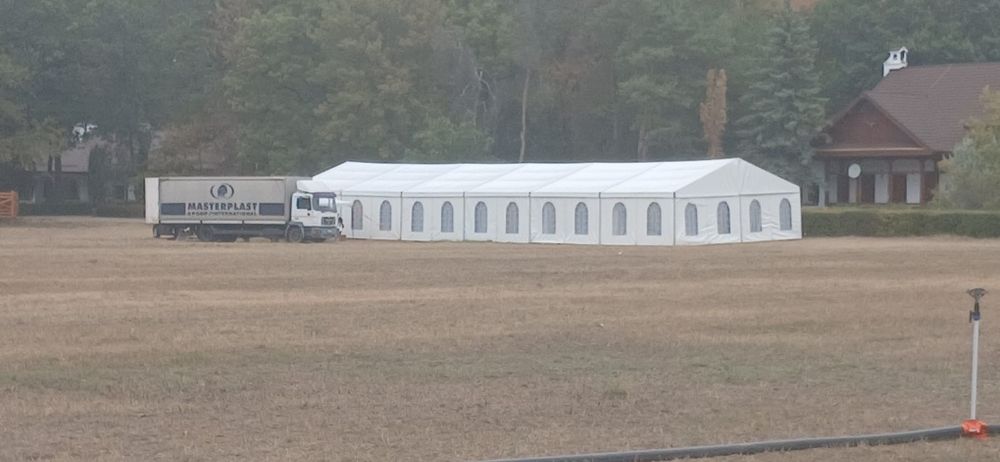 Corturi evenimente de inchiriat