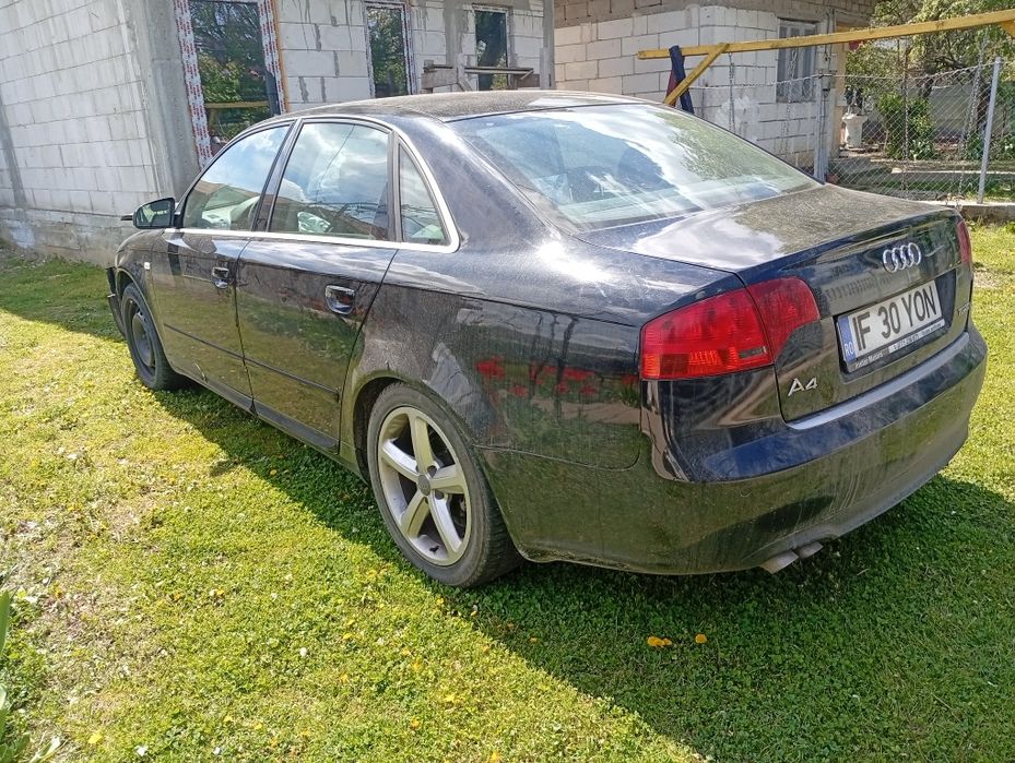 AUDI A4 0 — imagine 4