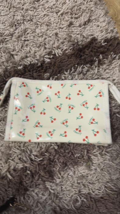 Продам сумки в хорош.состояний