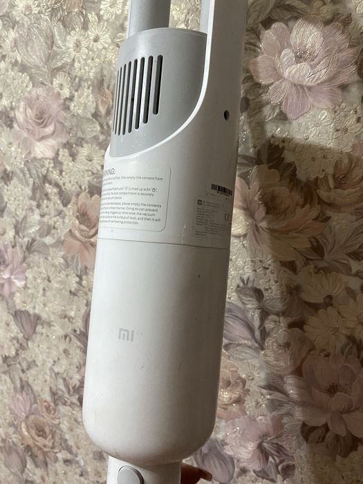 Продам пылесос Xiaomi
