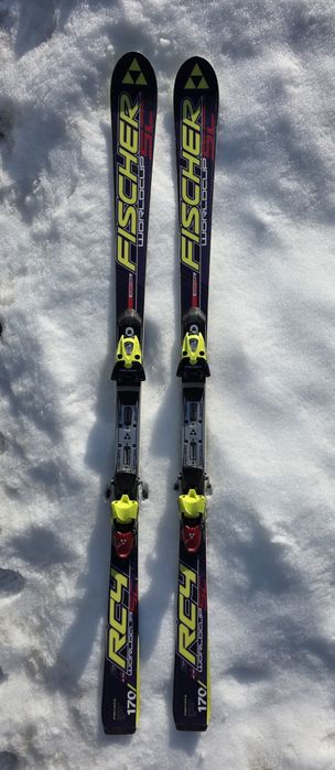 Schiuri și clăpari de CUPĂ MONDIALĂ.