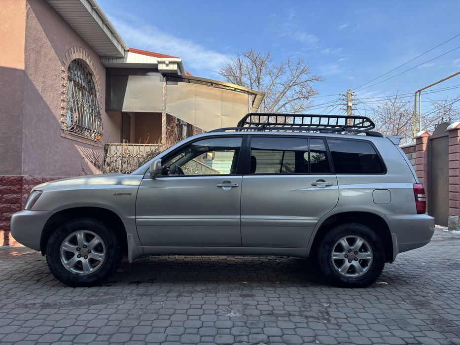 Toyota Highlender 2003 год