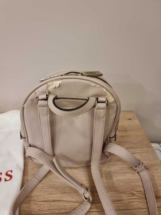 Дамска чанта Guess