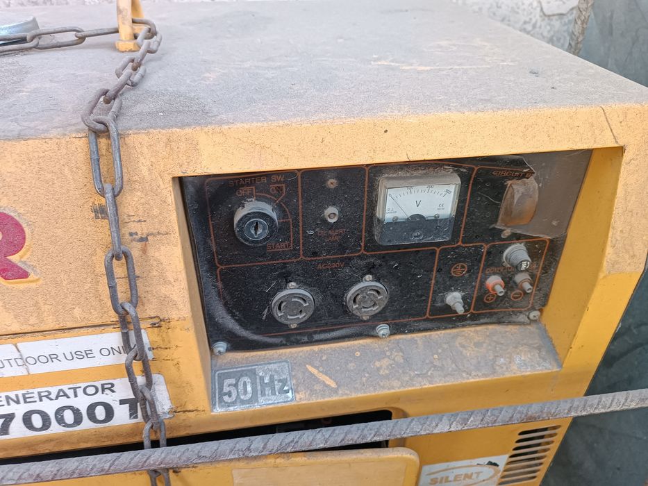 Dizel GENERATOR sotiladi