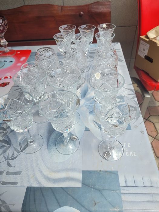 Vand 3 seturi pahare cristal