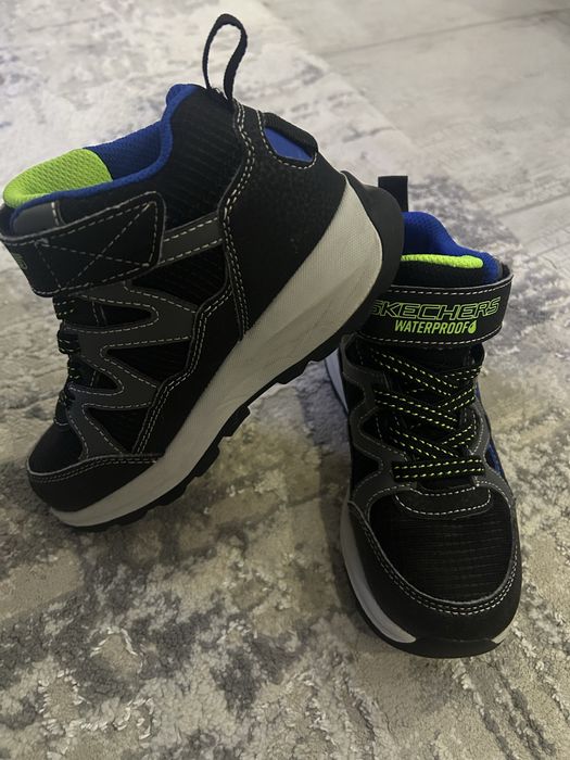 Зимни боти Skechers размер 28