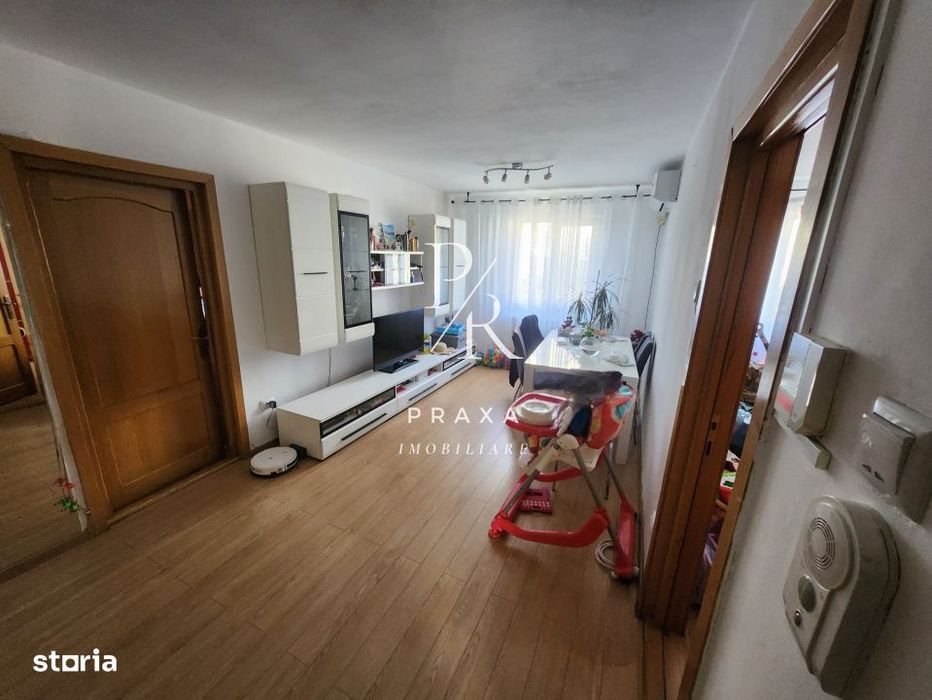 Apartament de vanzare 4 camere si parcare in Manastur, etaj intermedia — fotografia 3