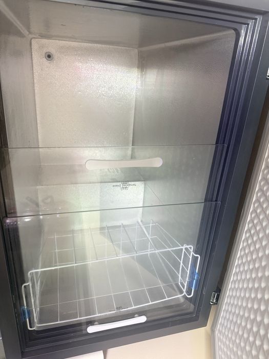 Морозилник сотилади