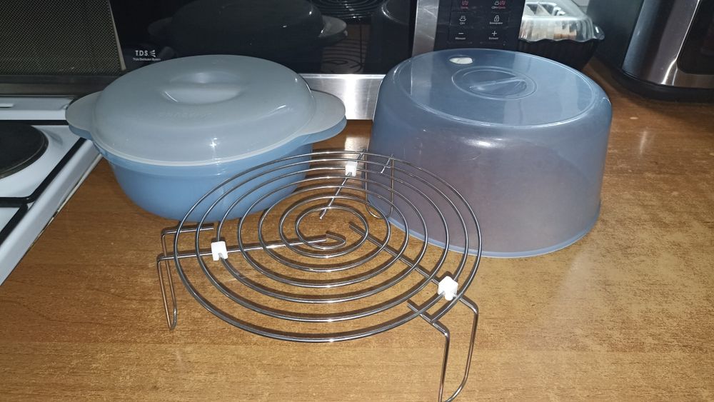 Продам микроволновую печь