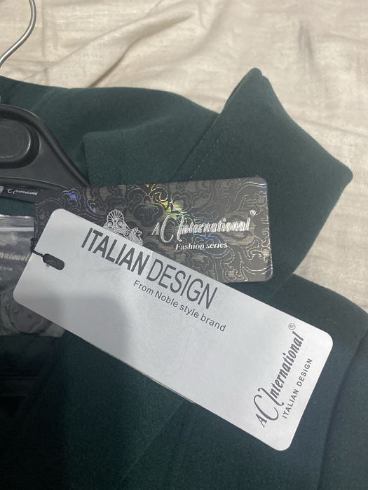 Пальто женское, новое