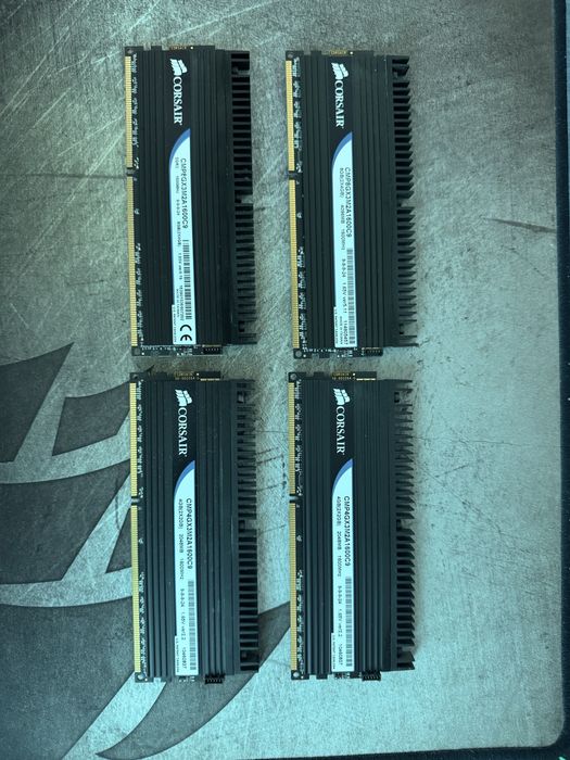 Corsair Dominator DDR3 , 12Gb