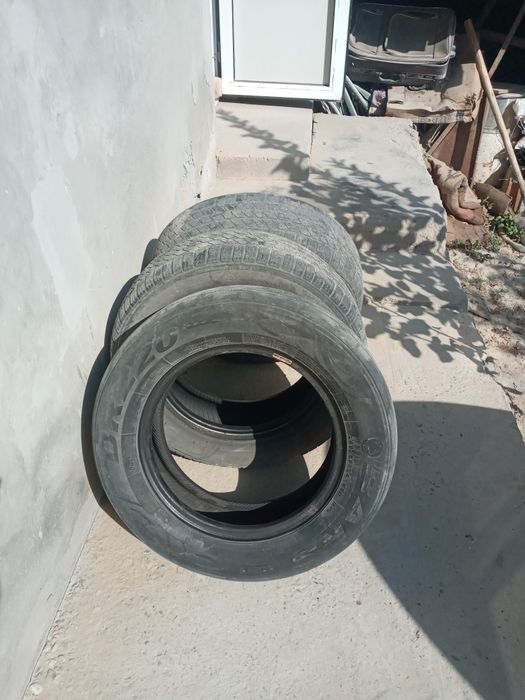 Шина б/у. Рабочий charmhoo калпак кобальт