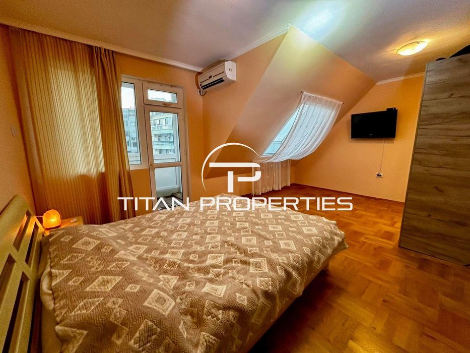 Продава се Тристаен апартамент в Бургас, Лазур - 104 кв.м за 1471 €/кв.м - Снимка #4