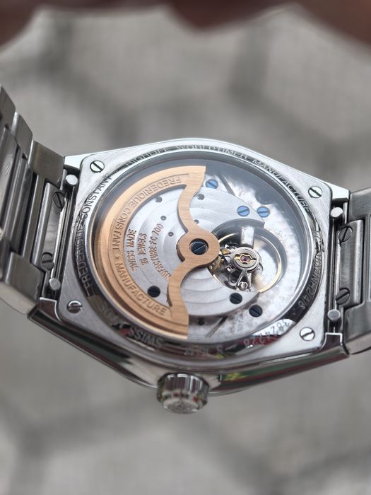 Frederique Constant Highlife Worldtimer Manufacture