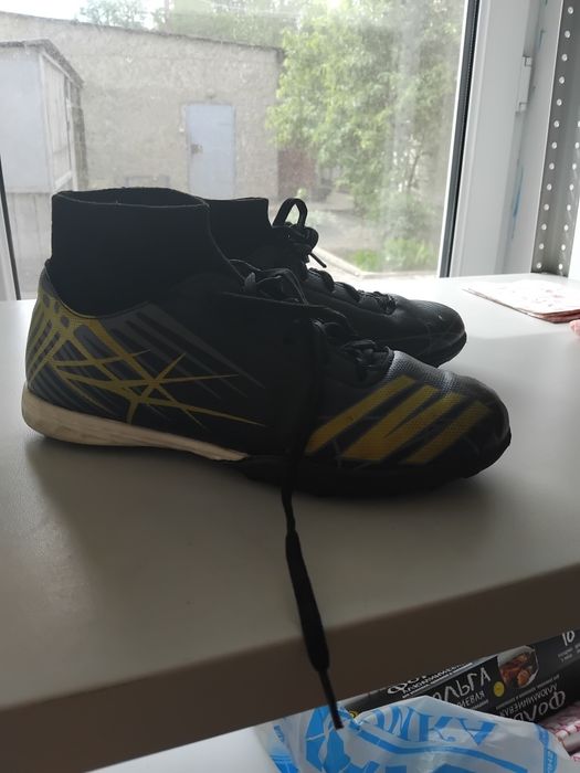 Буцы для футбола