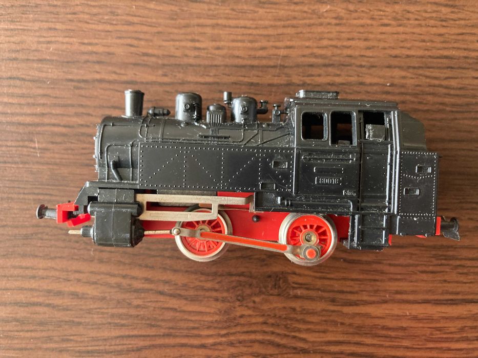 Влакчета PIKO мащаб H0 1:87