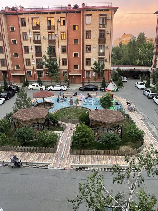 Сдается 3-х комнатная квартира в ЖК Parkent Village (Golden House)