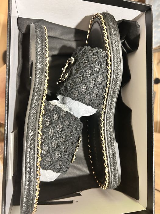 Papcui chanel marimea 39