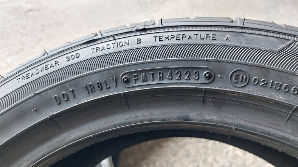 Нови гуми 195/50/16 Sumitomo 2 броя